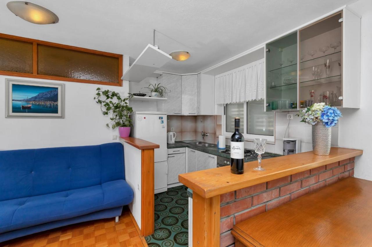 Apartments Bole Makarska Bagian luar foto