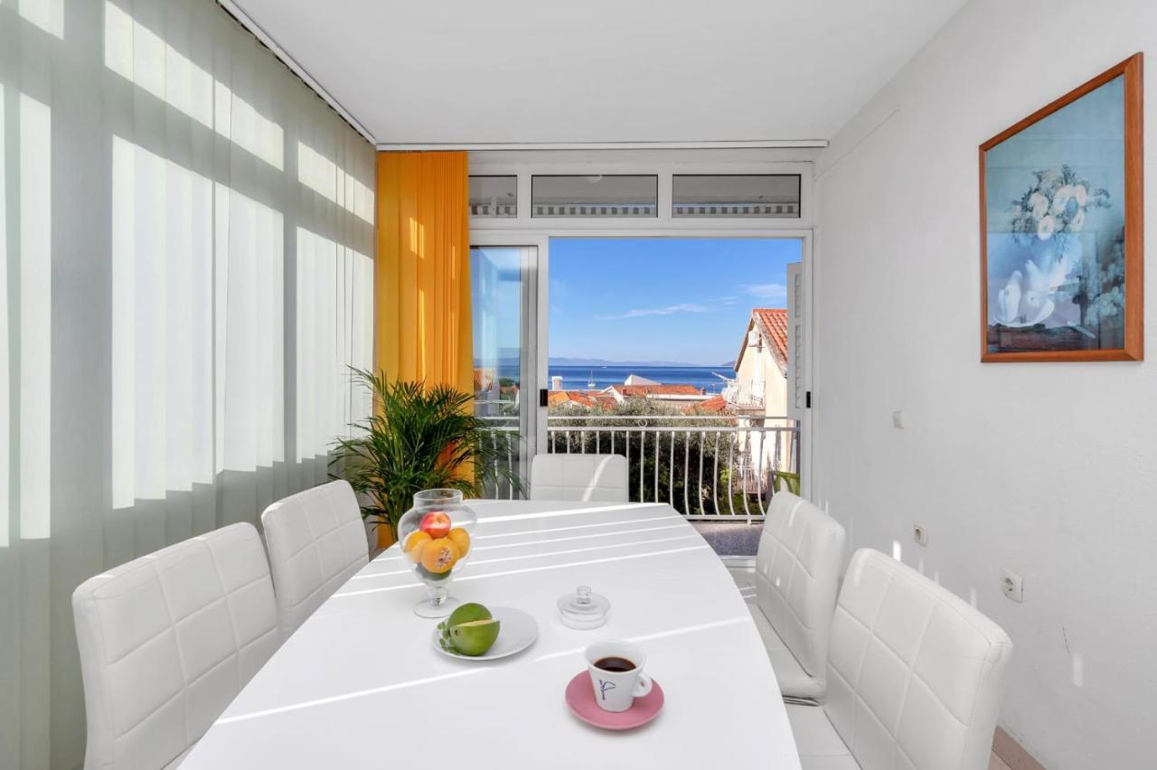 Apartments Bole Makarska Bagian luar foto