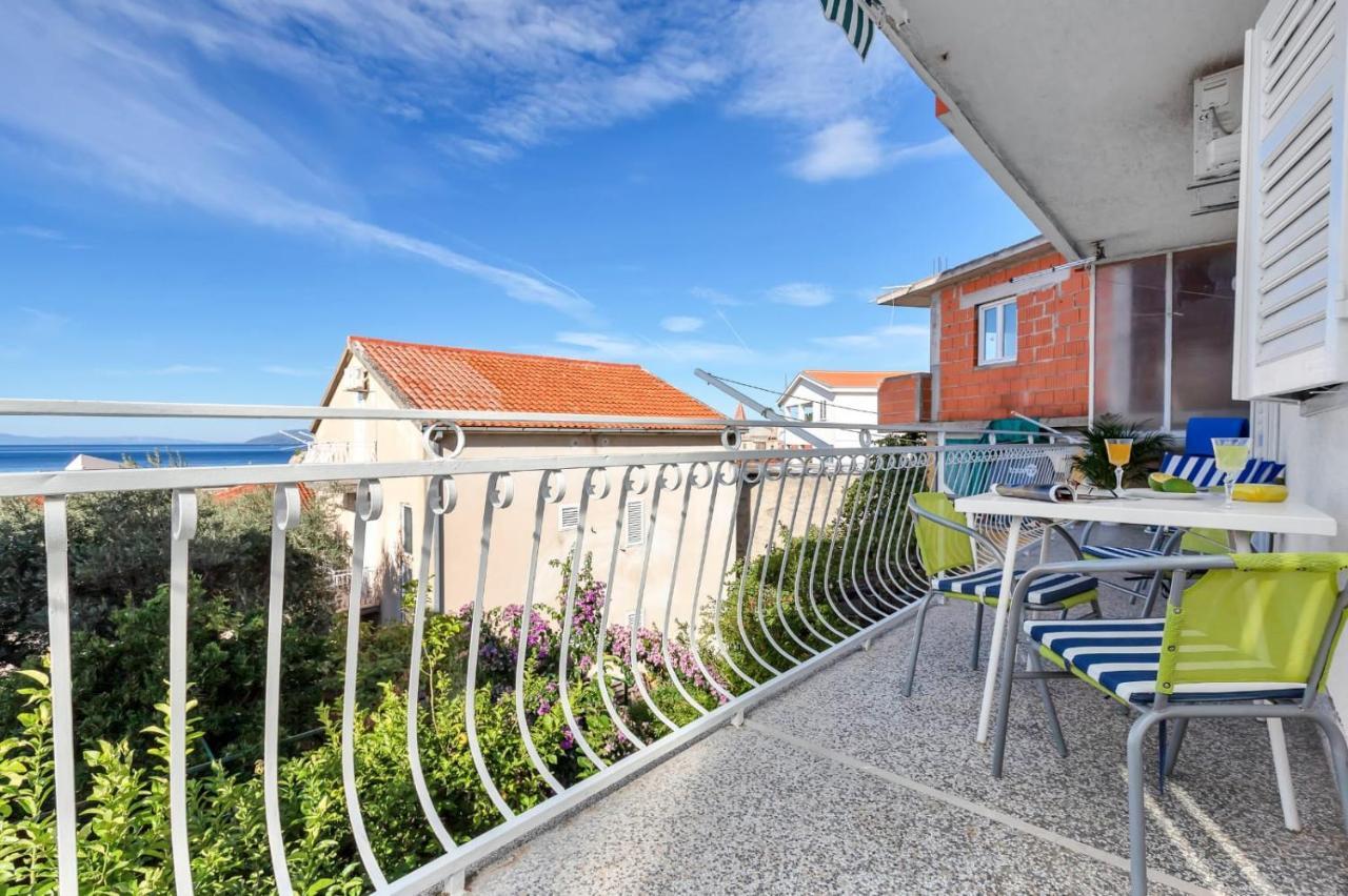 Apartments Bole Makarska Bagian luar foto